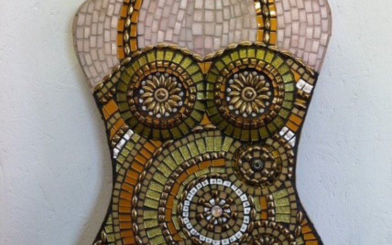GOLD DIGGER FULLER FIGURE